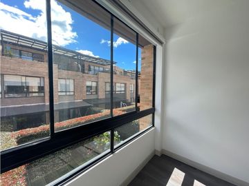Preciosa Casa en Arriendo - Conjunto residencial Vittare