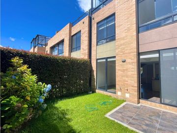 Preciosa Casa en Arriendo - Conjunto residencial Vittare