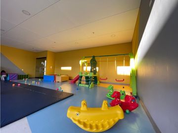 Preciosa Casa en Arriendo - Conjunto residencial Vittare