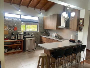 Venta de casa en el Retiro de 1 solo nivel