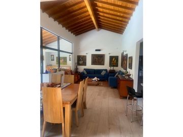 Venta de casa en el Retiro de 1 solo nivel