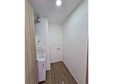 RENTA APARTAMENTO NUEVO EN CERRITOS