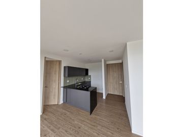 RENTA APARTAMENTO NUEVO EN CERRITOS