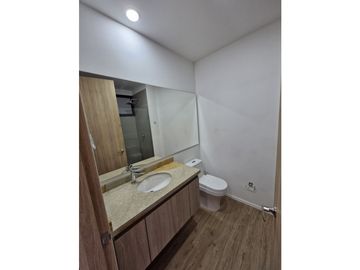 RENTA APARTAMENTO NUEVO EN CERRITOS