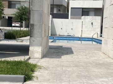 Casa en Porto Cumbres, Sector Roma, García N.L.
