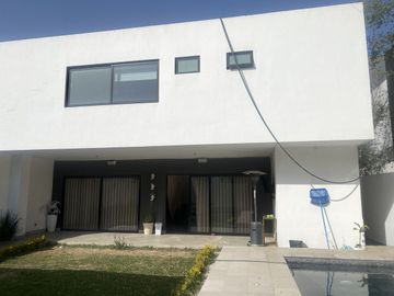 CASA EN VENTA RESIDENCIAL LA JOYA