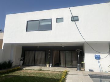 CASA EN VENTA RESIDENCIAL LA JOYA