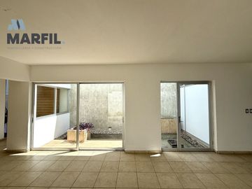 Hermosa Casa en Venta en Residencial Santa Bárbara Colima Excelente Ubicación