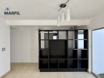 Hermosa Casa en Venta en Residencial Santa Bárbara Colima Excelente Ubicación