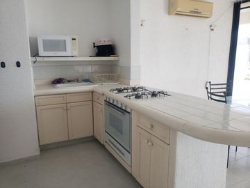 ACAPULCO TRADICIONAL VILLA CON VISTA A MAR ABIERTO Y ALBERCA