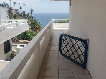 ACAPULCO TRADICIONAL VILLA CON VISTA A MAR ABIERTO Y ALBERCA