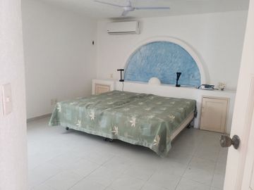 ACAPULCO TRADICIONAL VILLA CON VISTA A MAR ABIERTO Y ALBERCA