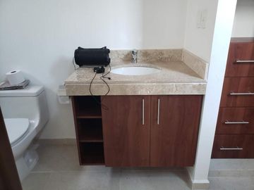 Venta de Casa en Mérida, Conkal, Residencial Magnolia, Alberca privada