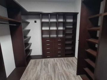 Casa en venta en Querétaro dentro del Club de Golf Campanario, de OPORTUNIDAD