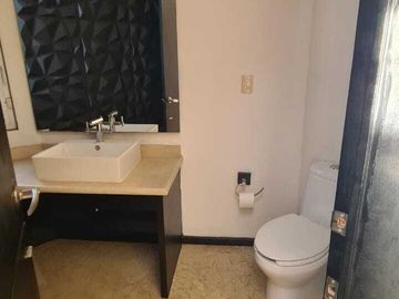 Casa en venta en Querétaro dentro del Club de Golf Campanario, de OPORTUNIDAD
