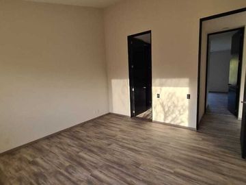 Casa en venta en Querétaro dentro del Club de Golf Campanario, de OPORTUNIDAD