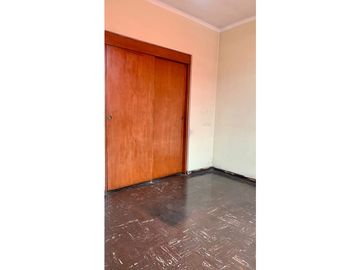 Se vende departamento Lince 87 m2
