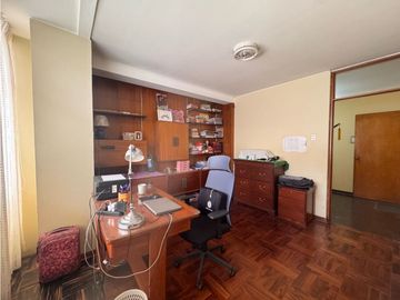 SE VENDE DEPARTAMENTO CON LOCAL  EN PUEBLO LIBRE