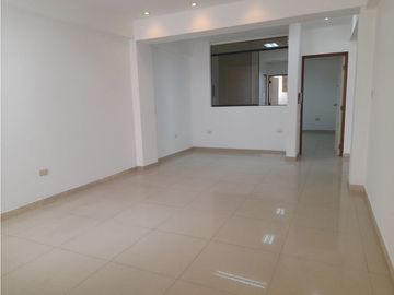 ALQUILER DE OFICINA EN LA  MOLINA