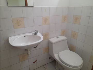 ALQUILER DE OFICINA EN LA  MOLINA