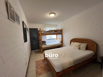 LINDO DEPARTAMENTO EN VENTA, CONDOMINIO FRENTE AL MAR, CERRO AZUL