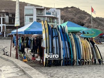 LINDO DEPARTAMENTO EN VENTA, CONDOMINIO FRENTE AL MAR, CERRO AZUL