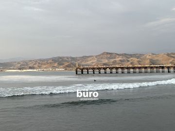 LINDO DEPARTAMENTO EN VENTA, CONDOMINIO FRENTE AL MAR, CERRO AZUL