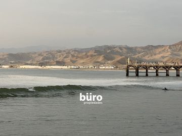 LINDO DEPARTAMENTO EN VENTA, CONDOMINIO FRENTE AL MAR, CERRO AZUL