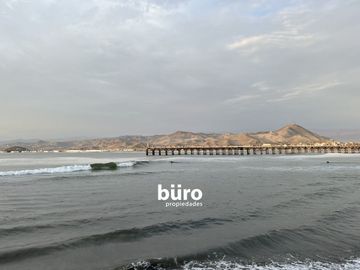 LINDO DEPARTAMENTO EN VENTA, CONDOMINIO FRENTE AL MAR, CERRO AZUL