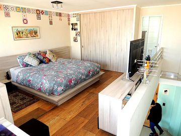 EXCLUSIVO DUPLEX REMODELADO IMPECABLE CON EXCELENTE ACCESO