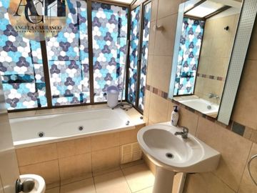 SE VENDE 4.280UF ESPACIOSA PROPIEDAD EN ALTO EL MANZANO, TIL