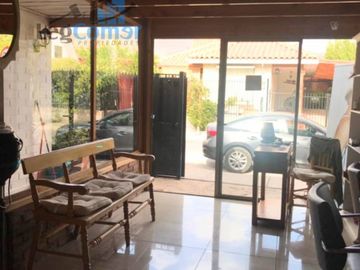 SE VENDE 4.500UF CASA CON LOCAL COMERCIAL, ALTO EL MANZANO,