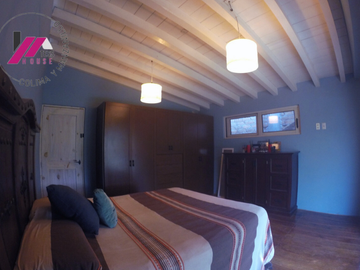 HERMOSA CASA EN CONDOMINIO REAL DE SANTIAGO