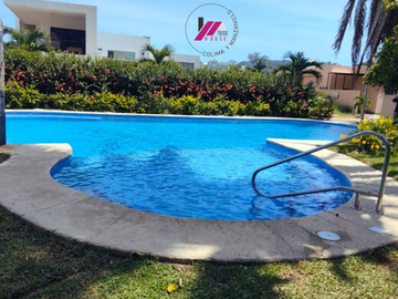 HERMOSA CASA EN CONDOMINIO REAL DE SANTIAGO