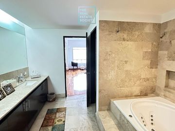 Departamento en Venta Bosques de las Lomas Tamarindos