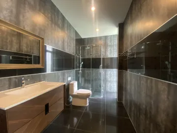 Idyllic haven for sale: 350sqm 4 bed 4 bath thee Priced at ฿10,900,000.