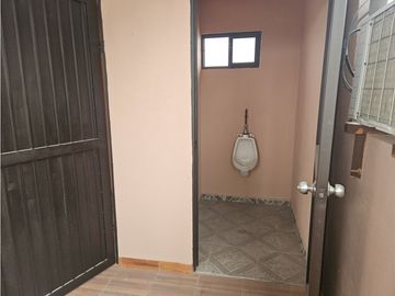 CASA EN VENTA EN EL PEÑON GUADALUPE FRENTE A PARQUE