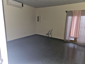 CASA EN VENTA EN EL PEÑON GUADALUPE FRENTE A PARQUE