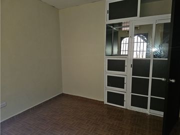 CASA EN VENTA EN EL PEÑON GUADALUPE FRENTE A PARQUE
