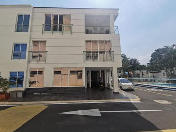 Casa En Venta O Renta En Condominio Sector Camino Real, Tres Niveles Con Zona Bbq