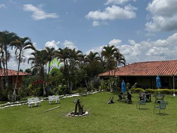 vendo finca turística y productiva de 36 cuadras en Quimbaya