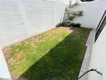 Zakia casa nueva de 4 recamaras en VENTA RAH2060