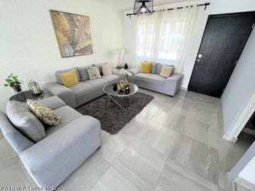 Zakia casa nueva de 4 recamaras en VENTA RAH2060