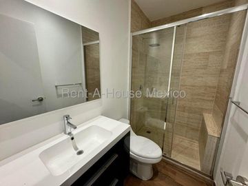 Altos de Juriquilla departamento nuevo en VENTA RAH1200
