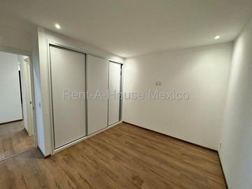 Altos de Juriquilla departamento nuevo en VENTA RAH1200