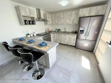 Zibatá casa nueva de 3 recamaras en VENTA RAH2343