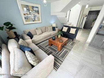 Zibatá casa nueva de 3 recamaras en VENTA RAH2343