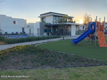 Zakia casa nueva de 3 recamaras en VENTA RAH1525