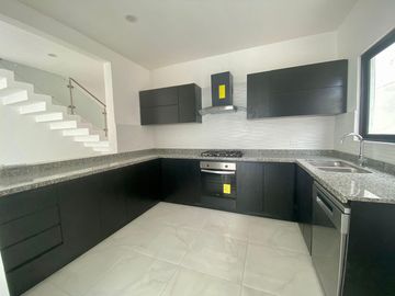 Casa en Fraccionamiento Sotavento Zona Country Villahermosa