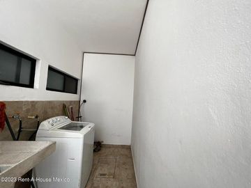 Cumbres del Lago casa de 3 recamaras en VENTA RAH5681